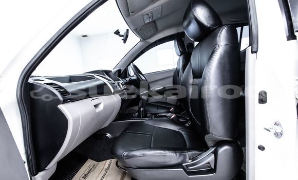 ซื้อ รถมือสอง Mitsubishi Triton ขาว รถยนต์ ใน %{เมือง} ใน กรุงเทพมหานคร ซื้อ รถมือสอง Mitsubishi Triton ขาว รถยนต์ ใน %{เมือง} ใน กรุงเทพมหานคร