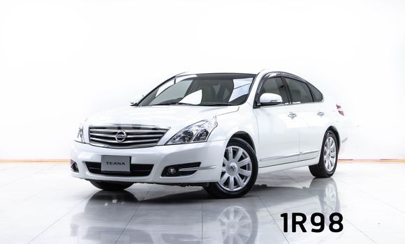 Buy Used Nissan Teana White Car in Bangkok in Bangkok Buy Used Nissan Teana White Car in Bangkok in Bangkok