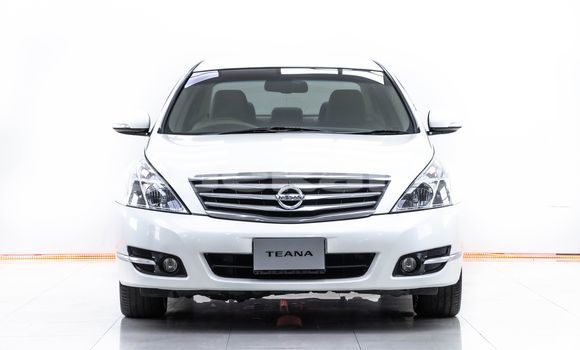 Buy Used Nissan Teana White Car in Bangkok in Bangkok Buy Used Nissan Teana White Car in Bangkok in Bangkok
