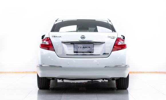 Buy Used Nissan Teana White Car in Bangkok in Bangkok Buy Used Nissan Teana White Car in Bangkok in Bangkok
