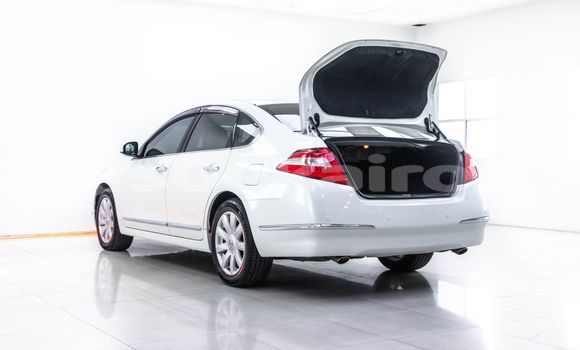 Buy Used Nissan Teana White Car in Bangkok in Bangkok Buy Used Nissan Teana White Car in Bangkok in Bangkok