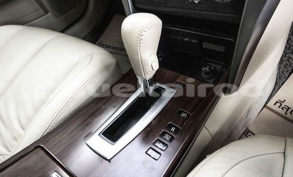 Buy Used Nissan Teana White Car in Bangkok in Bangkok Buy Used Nissan Teana White Car in Bangkok in Bangkok