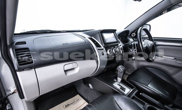 Buy Used Mitsubishi Pajero Other Car in Bangkok in Bangkok Buy Used Mitsubishi Pajero Other Car in Bangkok in Bangkok