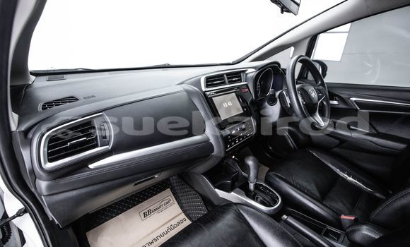 ซื้อ รถมือสอง Honda Jazz ขาว รถยนต์ ใน %{เมือง} ใน กรุงเทพมหานคร ซื้อ รถมือสอง Honda Jazz ขาว รถยนต์ ใน %{เมือง} ใน กรุงเทพมหานคร