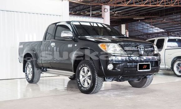 ซื้อ รถมือสอง Toyota Hiluxe VIGO สีดำ รถยนต์ ใน %{เมือง} ใน กรุงเทพมหานคร