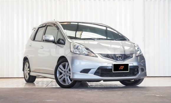 Buy Used Honda Jazz Silver Car in Bangkok in Bangkok Buy Used Honda Jazz Silver Car in Bangkok in Bangkok