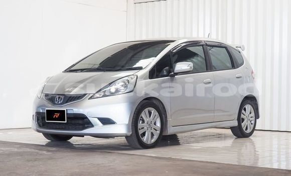 Buy Used Honda Jazz Silver Car in Bangkok in Bangkok Buy Used Honda Jazz Silver Car in Bangkok in Bangkok