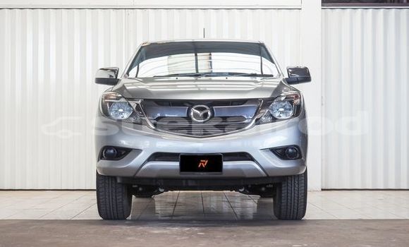 Buy Used Isuzu D-Max White Car in Bangkok in Bangkok Buy Used Isuzu D-Max White Car in Bangkok in Bangkok