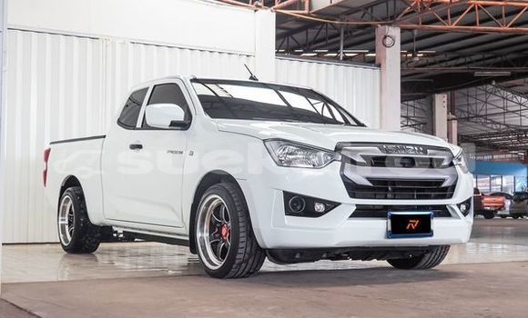 Buy Used Isuzu D-Max White Car in Bangkok in Bangkok Buy Used Isuzu D-Max White Car in Bangkok in Bangkok