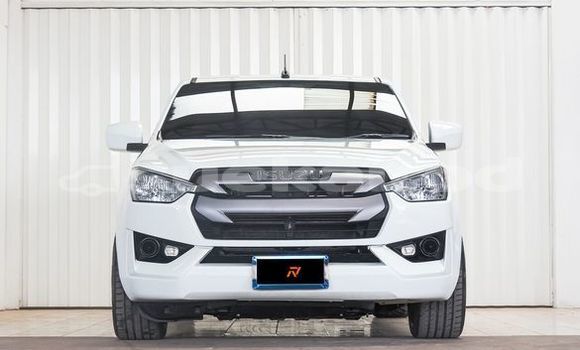 Buy Used Isuzu D-Max White Car in Bangkok in Bangkok Buy Used Isuzu D-Max White Car in Bangkok in Bangkok