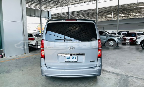 Buy Used Hyundai H1 Other Car in Bangkok in Bangkok Buy Used Hyundai H1 Other Car in Bangkok in Bangkok