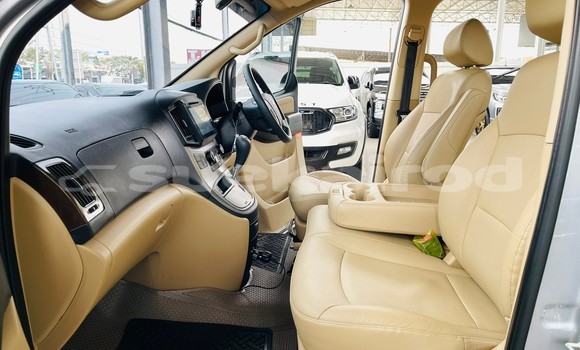 Buy Used Hyundai H1 Other Car in Bangkok in Bangkok Buy Used Hyundai H1 Other Car in Bangkok in Bangkok