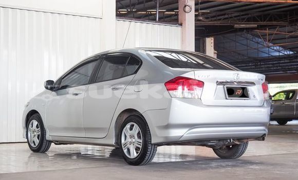 Buy Used Honda City Silver Car in Bangkok in Bangkok Buy Used Honda City Silver Car in Bangkok in Bangkok