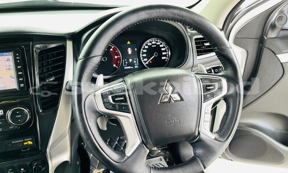 ซื้อ รถมือสอง Mitsubishi Pajero Sport ขาว รถยนต์ ใน %{เมือง} ใน กรุงเทพมหานคร ซื้อ รถมือสอง Mitsubishi Pajero Sport ขาว รถยนต์ ใน %{เมือง} ใน กรุงเทพมหานคร