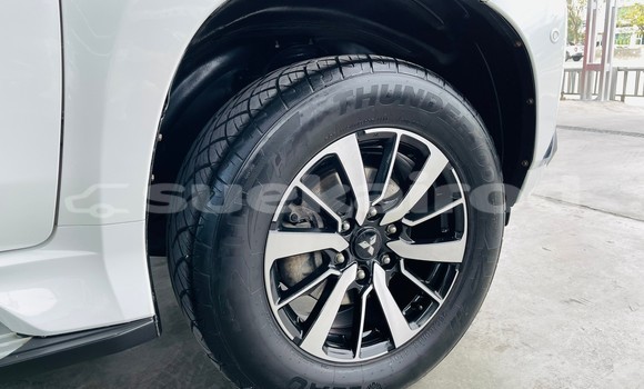ซื้อ รถมือสอง Mitsubishi Pajero Sport ขาว รถยนต์ ใน %{เมือง} ใน กรุงเทพมหานคร ซื้อ รถมือสอง Mitsubishi Pajero Sport ขาว รถยนต์ ใน %{เมือง} ใน กรุงเทพมหานคร