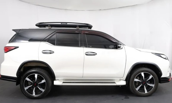 ซื้อ รถมือสอง Toyota Fortuner ขาว รถยนต์ ใน %{เมือง} ใน กรุงเทพมหานคร ซื้อ รถมือสอง Toyota Fortuner ขาว รถยนต์ ใน %{เมือง} ใน กรุงเทพมหานคร