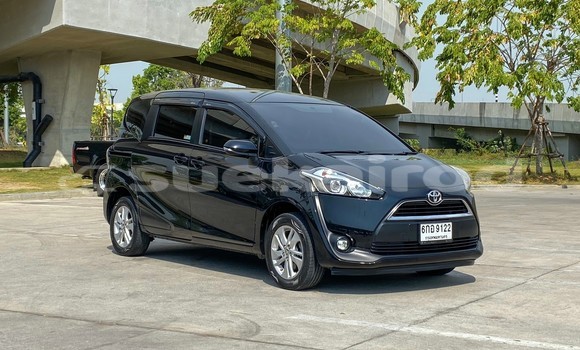 Buy Used Toyota Sienta Black Car in Bangkok in Bangkok Buy Used Toyota Sienta Black Car in Bangkok in Bangkok