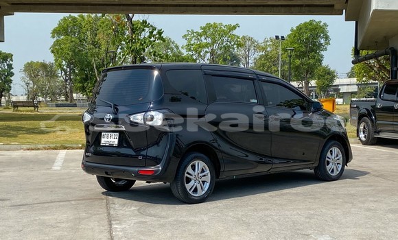 Buy Used Toyota Sienta Black Car in Bangkok in Bangkok Buy Used Toyota Sienta Black Car in Bangkok in Bangkok