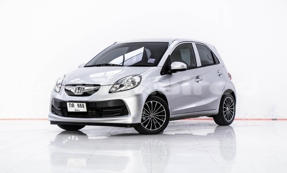 ซื้อ รถมือสอง Honda Brio อื่น ๆ รถยนต์ ใน %{เมือง} ใน กรุงเทพมหานคร