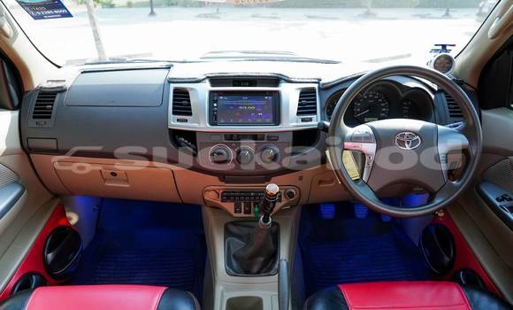 ซื้อ รถมือสอง Toyota Hiluxe VIGO สีดำ รถยนต์ ใน %{เมือง} ใน กรุงเทพมหานคร ซื้อ รถมือสอง Toyota Hiluxe VIGO สีดำ รถยนต์ ใน %{เมือง} ใน กรุงเทพมหานคร