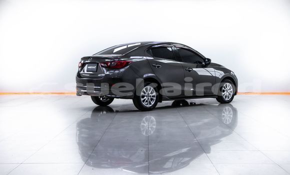 ซื้อ รถมือสอง Mazda 2 สีน้ำตาล รถยนต์ ใน %{เมือง} ใน กรุงเทพมหานคร ซื้อ รถมือสอง Mazda 2 สีน้ำตาล รถยนต์ ใน %{เมือง} ใน กรุงเทพมหานคร