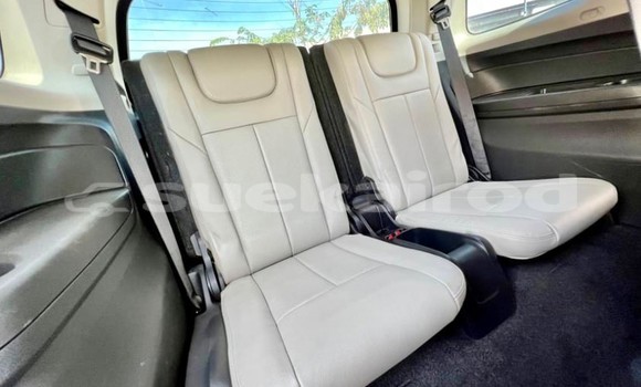 Buy Used Isuzu MU-X White Car in Bangkok in Bangkok Buy Used Isuzu MU-X White Car in Bangkok in Bangkok