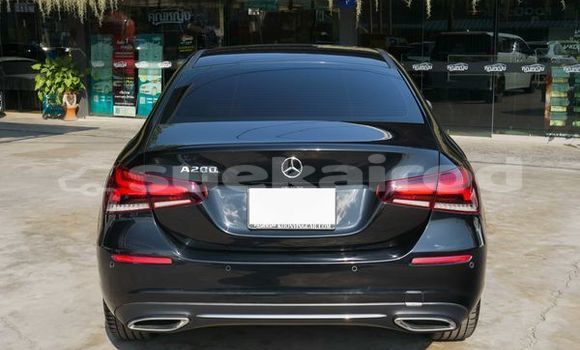 ซื้อ รถมือสอง Mercedes-Benz A200 สีดำ รถยนต์ ใน %{เมือง} ใน กรุงเทพมหานคร ซื้อ รถมือสอง Mercedes-Benz A200 สีดำ รถยนต์ ใน %{เมือง} ใน กรุงเทพมหานคร