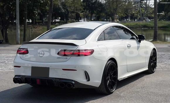 Buy Used Mercedes-Benz E200 White Car in Bangkok in Bangkok Buy Used Mercedes-Benz E200 White Car in Bangkok in Bangkok