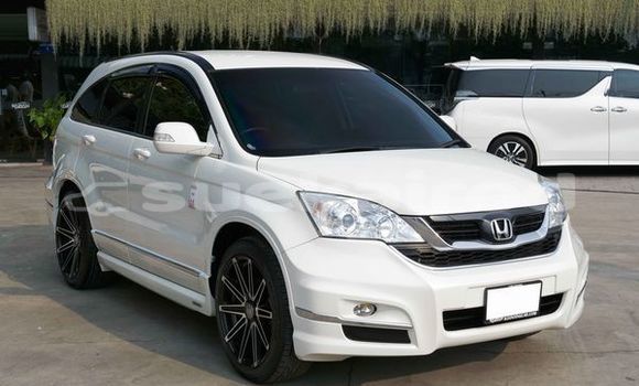 ซื้อ รถมือสอง Honda CR-V ขาว รถยนต์ ใน %{เมือง} ใน กรุงเทพมหานคร