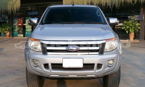 ซื้อ รถมือสอง Ford Ranger เงิน รถยนต์ ใน %{เมือง} ใน กรุงเทพมหานคร ซื้อ รถมือสอง Ford Ranger เงิน รถยนต์ ใน %{เมือง} ใน กรุงเทพมหานคร