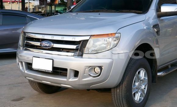 ซื้อ รถมือสอง Ford Ranger เงิน รถยนต์ ใน %{เมือง} ใน กรุงเทพมหานคร ซื้อ รถมือสอง Ford Ranger เงิน รถยนต์ ใน %{เมือง} ใน กรุงเทพมหานคร