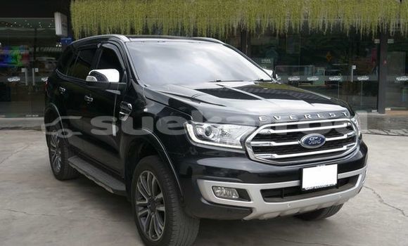 Buy Used Ford Everest Black Car in Bangkok in Bangkok