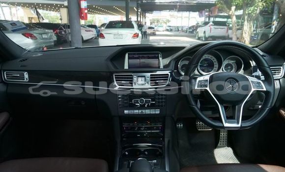 Buy Used Mercedes-Benz E-Classe White Car in Bangkok in Bangkok Buy Used Mercedes-Benz E-Classe White Car in Bangkok in Bangkok