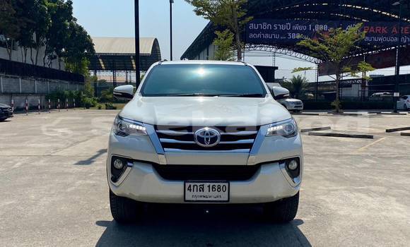 Buy Used Toyota Fortuner White Car in Bangkok in Bangkok Buy Used Toyota Fortuner White Car in Bangkok in Bangkok