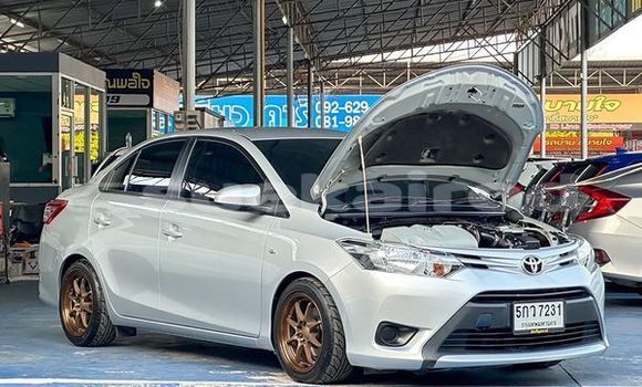 ซื้อ รถมือสอง Toyota Vios เงิน รถยนต์ ใน %{เมือง} ใน กรุงเทพมหานคร ซื้อ รถมือสอง Toyota Vios เงิน รถยนต์ ใน %{เมือง} ใน กรุงเทพมหานคร