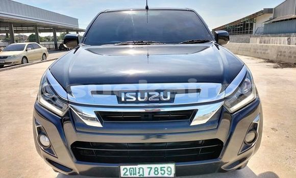 ซื้อ รถมือสอง Isuzu D-Max สีดำ รถยนต์ ใน %{เมือง} ใน กรุงเทพมหานคร