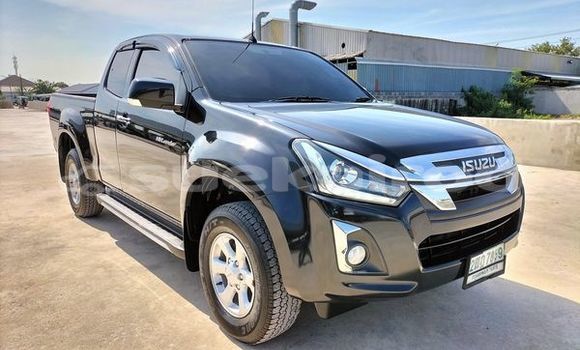 ซื้อ รถมือสอง Isuzu D-Max สีดำ รถยนต์ ใน %{เมือง} ใน กรุงเทพมหานคร ซื้อ รถมือสอง Isuzu D-Max สีดำ รถยนต์ ใน %{เมือง} ใน กรุงเทพมหานคร