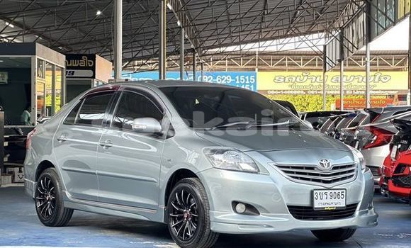 ซื้อ รถมือสอง Toyota Vios เงิน รถยนต์ ใน %{เมือง} ใน กรุงเทพมหานคร