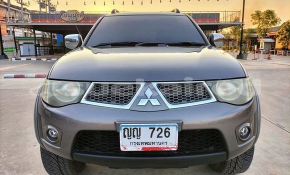 ซื้อ รถมือสอง Mitsubishi Triton สีน้ำตาล รถยนต์ ใน %{เมือง} ใน กรุงเทพมหานคร ซื้อ รถมือสอง Mitsubishi Triton สีน้ำตาล รถยนต์ ใน %{เมือง} ใน กรุงเทพมหานคร