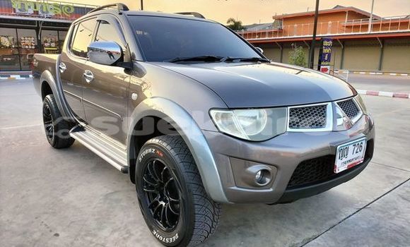 ซื้อ รถมือสอง Mitsubishi Triton สีน้ำตาล รถยนต์ ใน %{เมือง} ใน กรุงเทพมหานคร ซื้อ รถมือสอง Mitsubishi Triton สีน้ำตาล รถยนต์ ใน %{เมือง} ใน กรุงเทพมหานคร