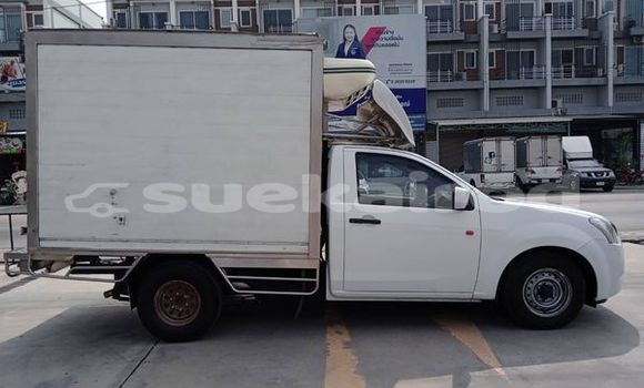 ซื้อ รถมือสอง Isuzu D-Max ขาว รถยนต์ ใน %{เมือง} ใน กรุงเทพมหานคร ซื้อ รถมือสอง Isuzu D-Max ขาว รถยนต์ ใน %{เมือง} ใน กรุงเทพมหานคร