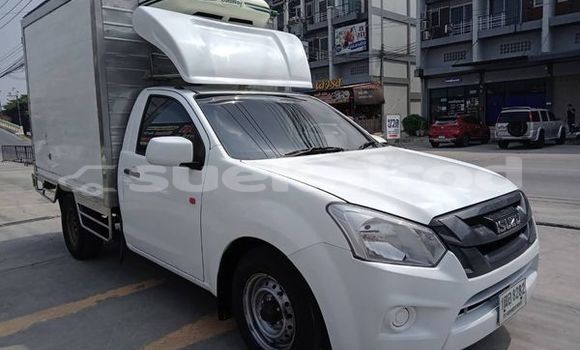 ซื้อ รถมือสอง Isuzu D-Max ขาว รถยนต์ ใน %{เมือง} ใน กรุงเทพมหานคร ซื้อ รถมือสอง Isuzu D-Max ขาว รถยนต์ ใน %{เมือง} ใน กรุงเทพมหานคร