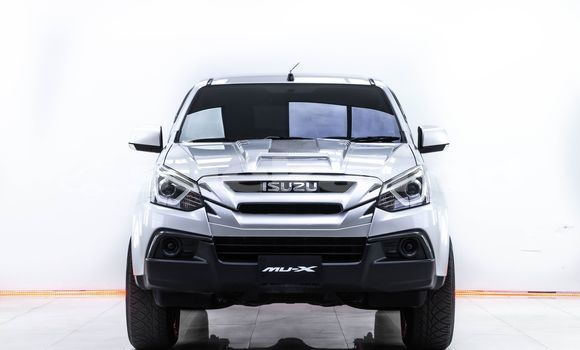 ซื้อ รถมือสอง Isuzu MU-X อื่น ๆ รถยนต์ ใน %{เมือง} ใน กรุงเทพมหานคร ซื้อ รถมือสอง Isuzu MU-X อื่น ๆ รถยนต์ ใน %{เมือง} ใน กรุงเทพมหานคร