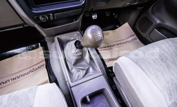 Buy Used Toyota Hilux Brown Car in Bangkok in Bangkok Buy Used Toyota Hilux Brown Car in Bangkok in Bangkok