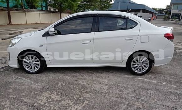 ซื้อ รถมือสอง Mitsubishi Attrage ขาว รถยนต์ ใน %{เมือง} ใน กรุงเทพมหานคร ซื้อ รถมือสอง Mitsubishi Attrage ขาว รถยนต์ ใน %{เมือง} ใน กรุงเทพมหานคร