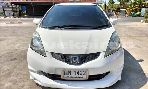 ซื้อ รถมือสอง Honda Jazz ขาว รถยนต์ ใน %{เมือง} ใน กรุงเทพมหานคร ซื้อ รถมือสอง Honda Jazz ขาว รถยนต์ ใน %{เมือง} ใน กรุงเทพมหานคร