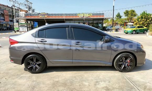 ซื้อ รถมือสอง Honda City สีดำ รถยนต์ ใน %{เมือง} ใน กรุงเทพมหานคร ซื้อ รถมือสอง Honda City สีดำ รถยนต์ ใน %{เมือง} ใน กรุงเทพมหานคร