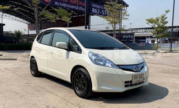 ซื้อ รถมือสอง Honda Jazz ขาว รถยนต์ ใน %{เมือง} ใน กรุงเทพมหานคร ซื้อ รถมือสอง Honda Jazz ขาว รถยนต์ ใน %{เมือง} ใน กรุงเทพมหานคร
