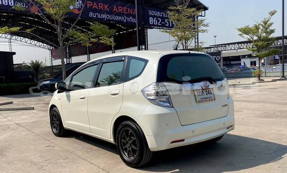 ซื้อ รถมือสอง Honda Jazz ขาว รถยนต์ ใน %{เมือง} ใน กรุงเทพมหานคร ซื้อ รถมือสอง Honda Jazz ขาว รถยนต์ ใน %{เมือง} ใน กรุงเทพมหานคร