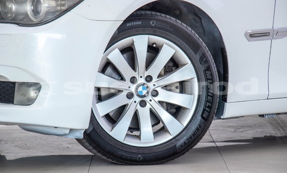 Buy Used BMW 7-Series White Car in Bangkok in Bangkok Buy Used BMW 7-Series White Car in Bangkok in Bangkok